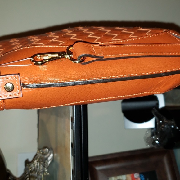 Made in Italy Anna Paola burnt orange leather shoulder bag. Medium size. NWT - Picture 7 of 7